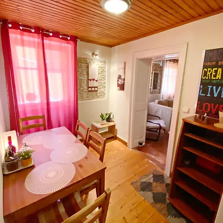 The Old Town Experience - Next To Liston Apartment